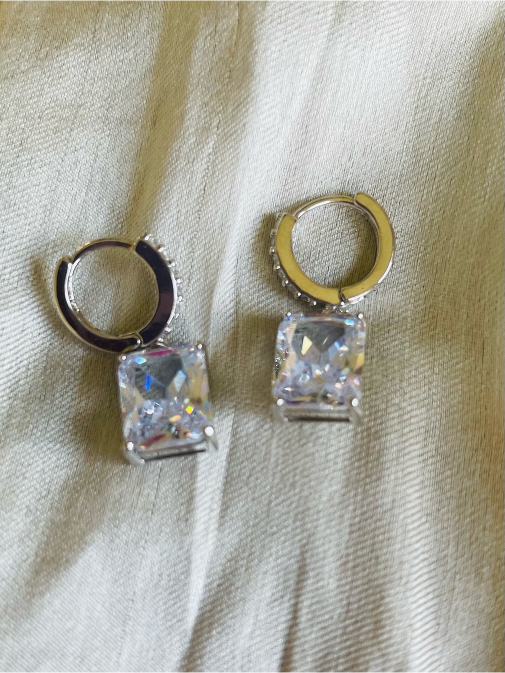 925 Silver Filled Sparkling Blue Halo Cubic Zirconia Stone Huggie Earrings  1”